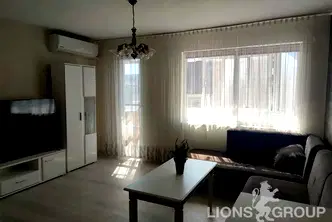 Многостаен апартамент във Варна, Колхозен пазар