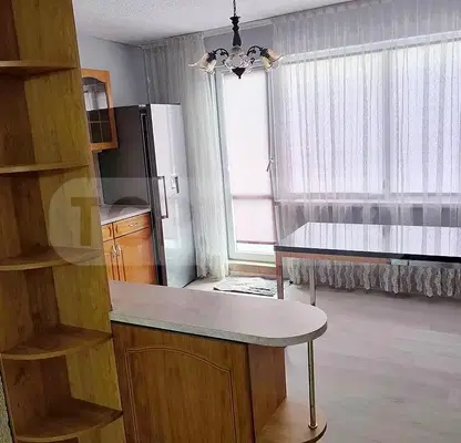 Снимка 4 — Многостаен апартамент във Варна, Колхозен пазар