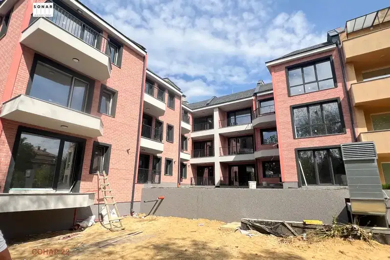 5-bedroom apartment in Sofiya, Krystova Vada
