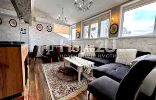 Многостаен апартамент в София, Света Троица