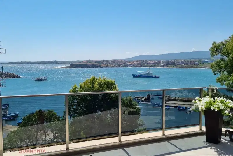 5-bedroom apartment in Oblast Burgas, Carevo