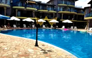 Многостаен апартамент в Бургас, Черноморец