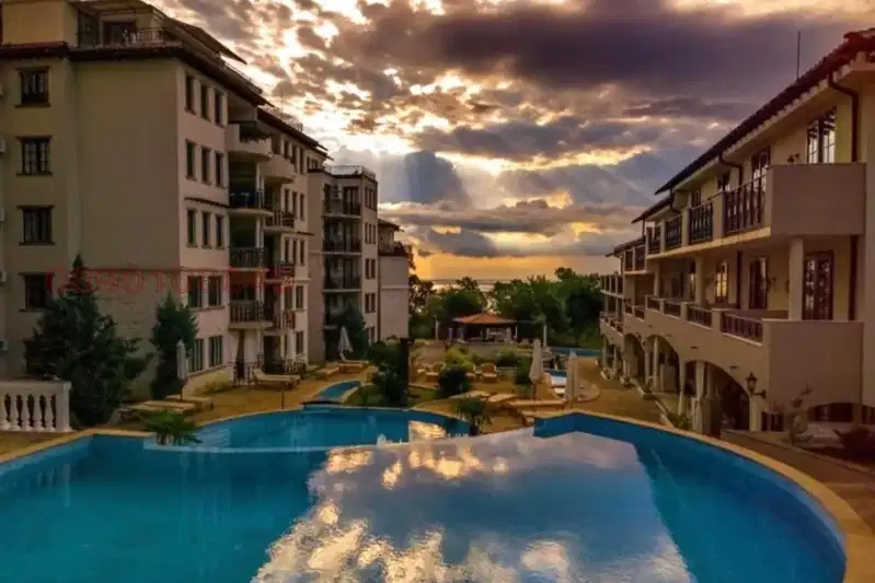5-bedroom apartment in Oblast Burgas, Obzor