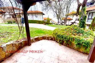 Многостаен апартамент в Бургас, с. Кошарица