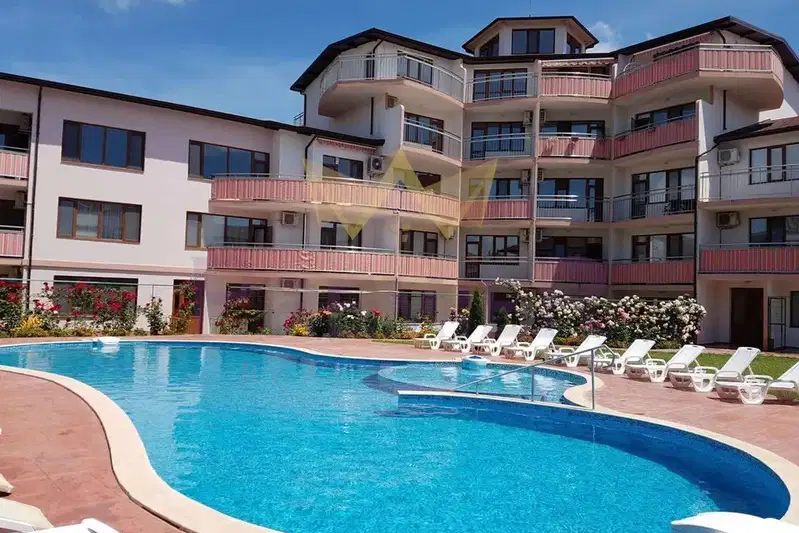 5-bedroom apartment in Oblast Dobrich, Kranevo