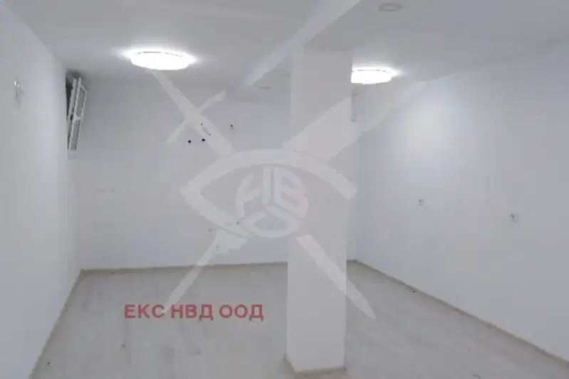 Мезонет с 3 стаи в Асеновград с подземен етаж