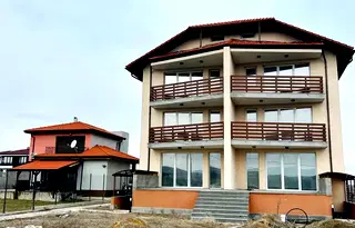 Многостаен апартамент в София, с. Пролеша