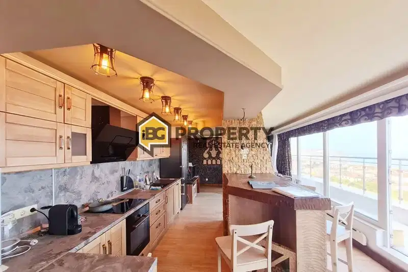 5-bedroom apartment in Oblast Varna, Byala