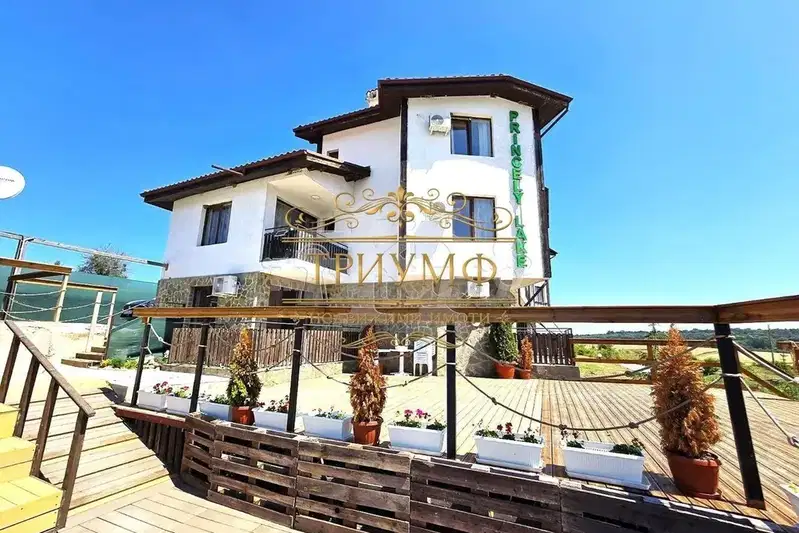 5-bedroom apartment in Oblast Varna, Nikolaevka
