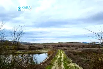 Земеделски имот в Кърджали, с. Дъждино