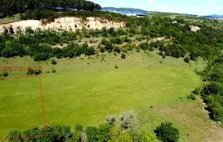 Земеделски имот в Кърджали, с. Глухар