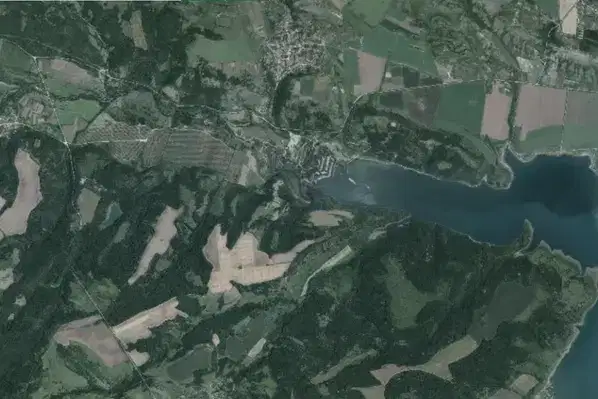 Земеделски имот в Монтана, с. Горно Церовене
