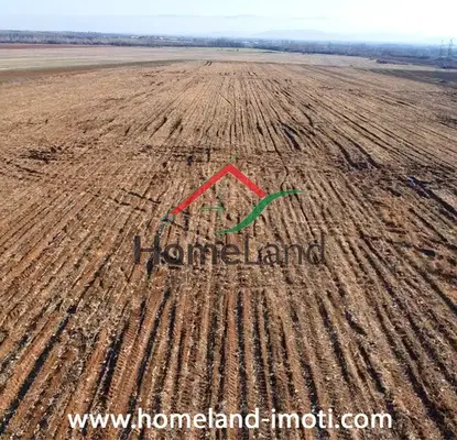 Photo 4 — Agricultural Land in Oblast Pazardjik, с. Априлци