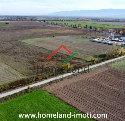 Photo 4 — Agricultural Land in Oblast Pazardjik, Dobrovnica