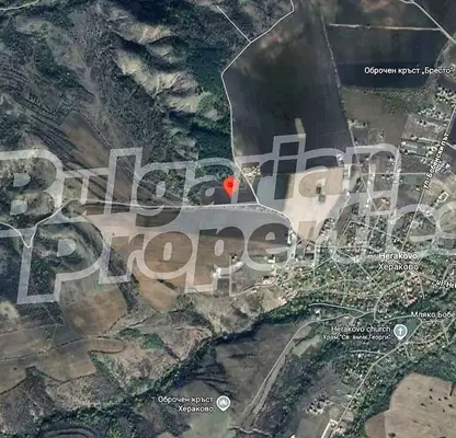 Photo 2 — Agricultural Land in област София, Herakovo