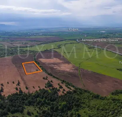 Photo 2 — Agricultural Land in област София, Lozen