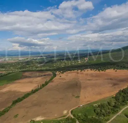 Photo 3 — Agricultural Land in област София, Lozen