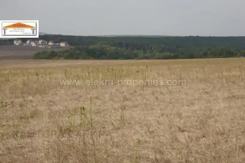 Земеделски имот във Варна, с. Юнец
