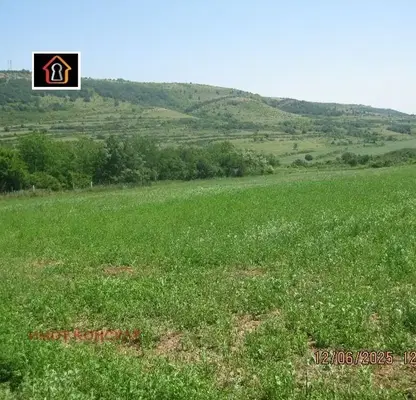 Снимка 2 — Земеделски имот във Враца, с. Долна Бешовица