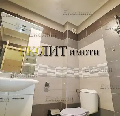 Photo 4 — Office in Студентски