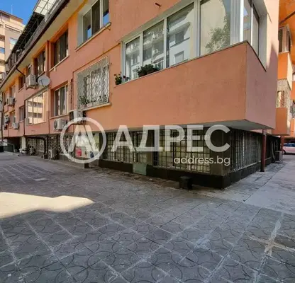 Photo 3 — Office in Sofiya, Borovo