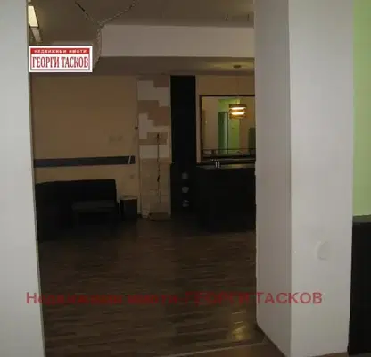 Photo 3 — Office in Ruse, Centyr