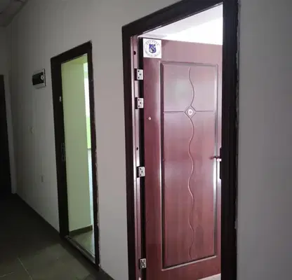 Photo 2 — Office in Ruse, Centyr