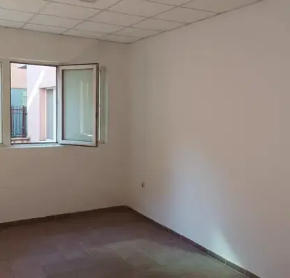 Photo 3 — Office in Ruse, Centyr