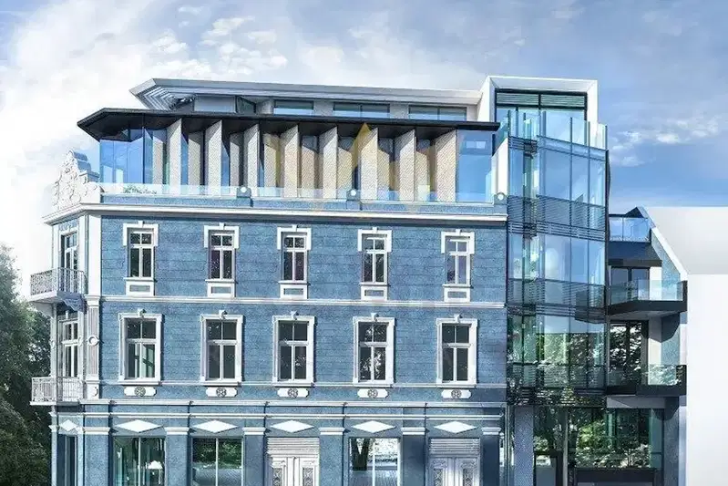 Офис във Варна, Център