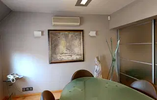 Офис в София, Център