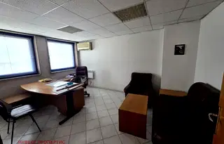 Офис в София, Център
