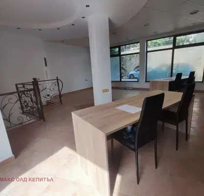 Photo 3 — Office in Veliko Tyrnovo, Centyr