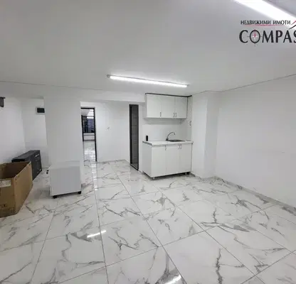 Photo 4 — Office in Dobrich, Centyr