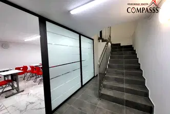 Офис в Добрич, Център