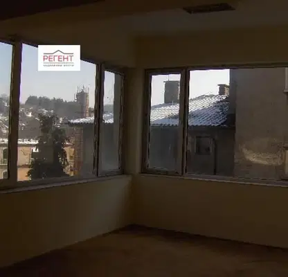 Photo 4 — Office in Gabrovo, Centyr