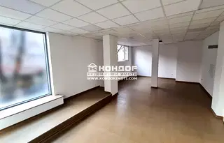 Офис в Пловдив, Център