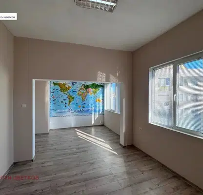 Photo 4 — Office in Vraca, Centyr