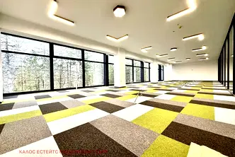 Офис във Велико Търново, Център