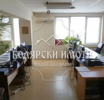 Снимка 4 — Офис във Велико Търново, Център
