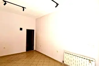 Офис в Русе, Център