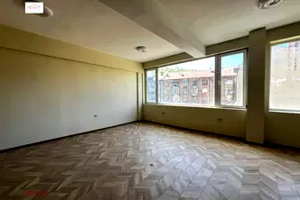 Офис в Габрово, Център