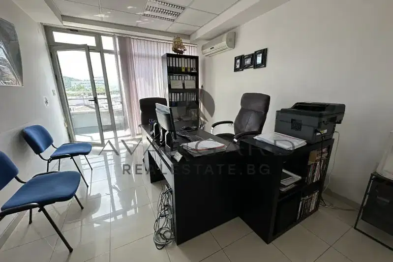 Office in Plovdiv, Centyr