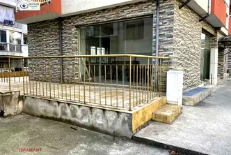 Офис в Русе, Център
