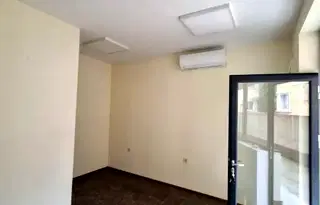 Офис във Враца, Център