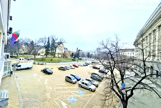 Офис в София, Център