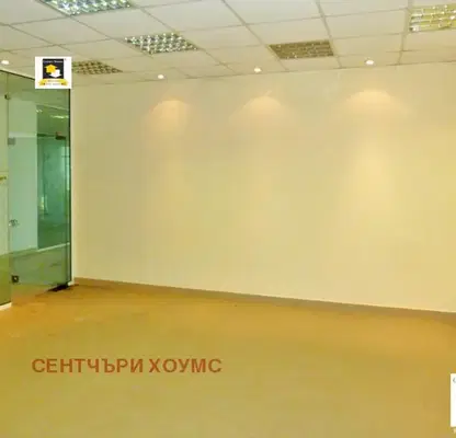 Снимка 4 — Офис във Велико Търново, Център