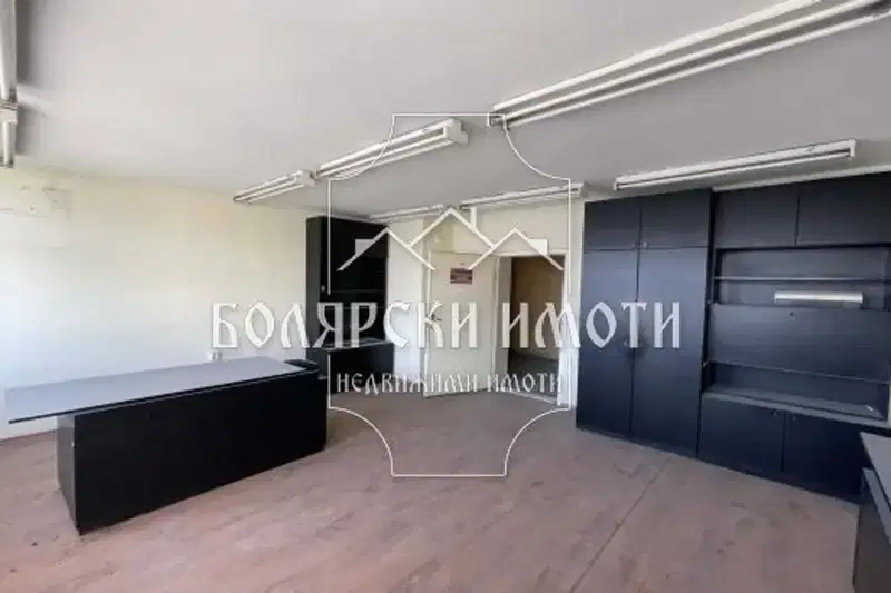Office in Veliko Tyrnovo, Centyr