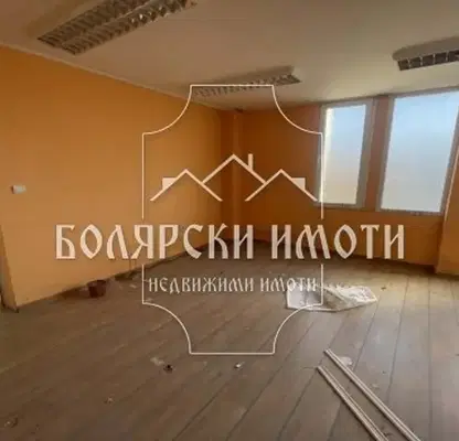Снимка 2 — Офис във Велико Търново, Център