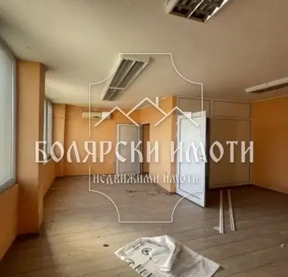 Снимка 3 — Офис във Велико Търново, Център