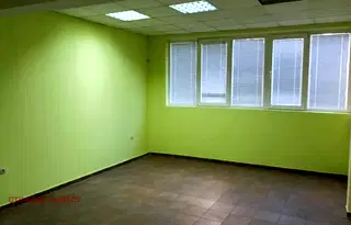 Офис в Русе, Център